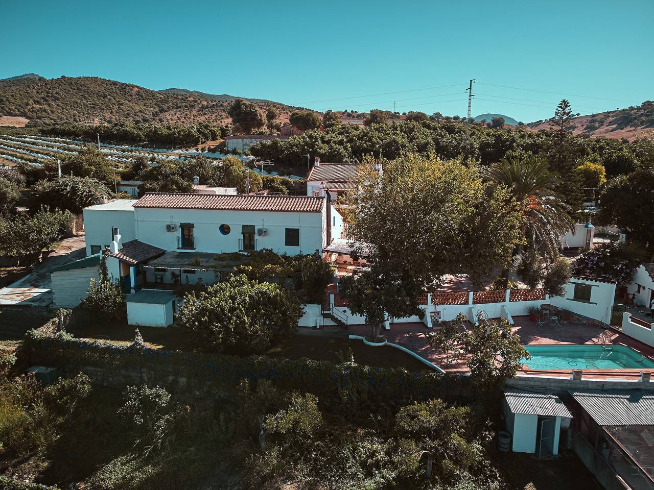 Casa Rural Juanpere : piscine privée, Wi-Fi et climatisation in San Pablo de Buceite, Jimena de la Frontera
