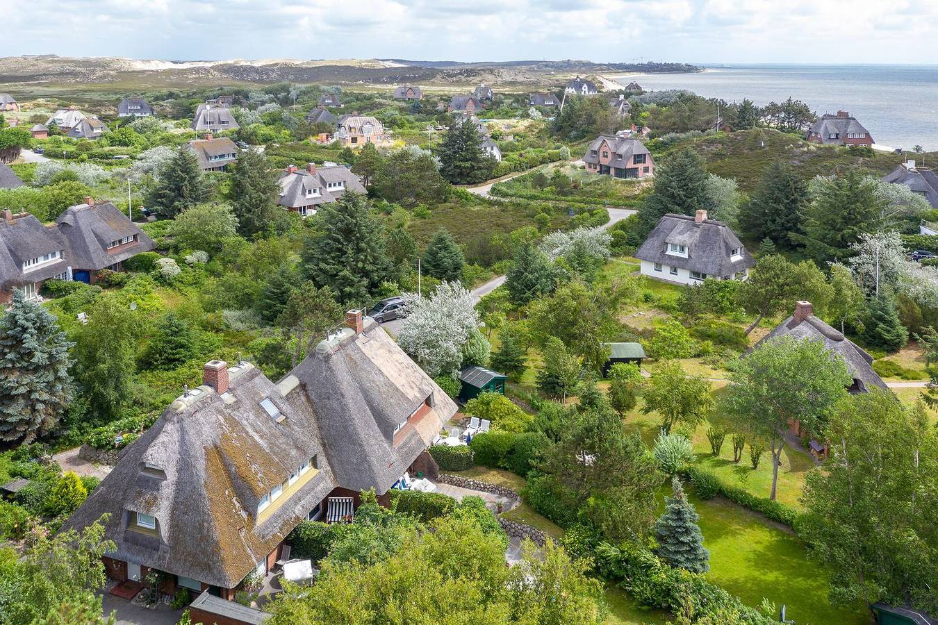 Logieren im privilegierten Süderheidetal. Sogar mit kleinem Meerblick. in List (Sylt), Sylt