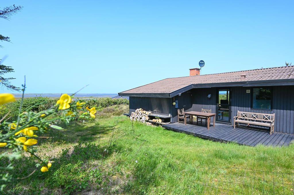 Ruhig gelegenes Ferienhaus mit weitem Blick über den Nissum Fjord in Ulfborg, Nissum Fjord