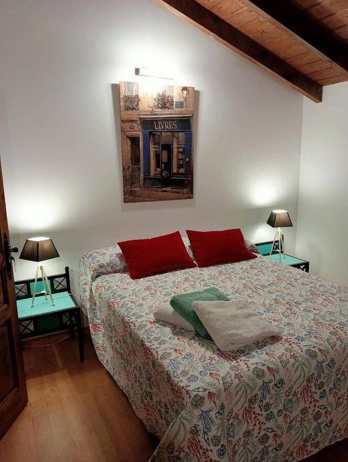 Casa rural para 2 personas, con terraza además de vistas y jardín, Se admiten mascotas en Voto - 3