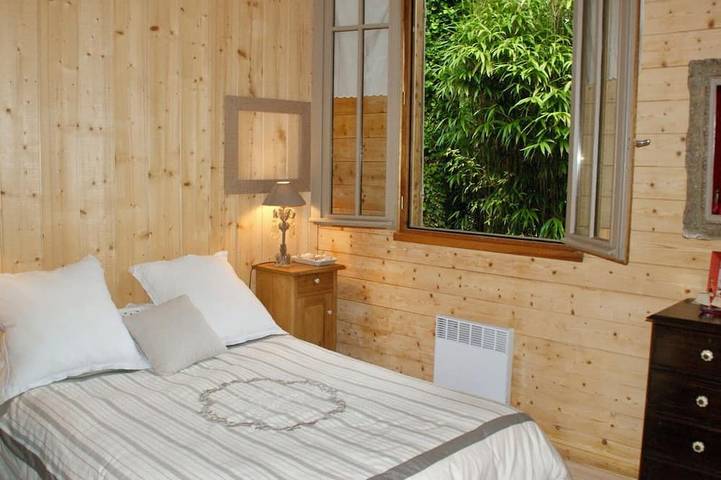 Chalet pour 8 personnes, avec jardin ainsi que terrasse et jacuzzi au Cap Ferret - 2