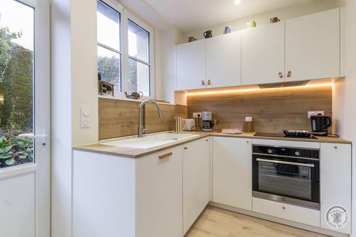 Gîte pour 10 personnes, avec jardin à Avranches - 4