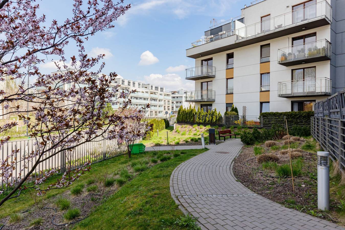 Ganze Wohnung, Ferienwohnung für 6 Personen mit Balkon/Terrasse in Wilanów, Warschau