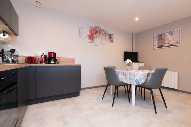 Morbihan 'Gîte Les Coralines' pour 4 personnes , terrasse et parking privé, jardin commun et Wi-Fi in Plumergat, Côte des Mégalithes
