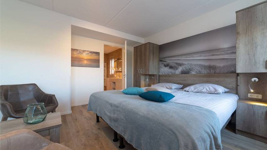 Ferienhaus für 11 Personen, mit Sauna und Whirlpool sowie Garten in Colijnsplaat - 3