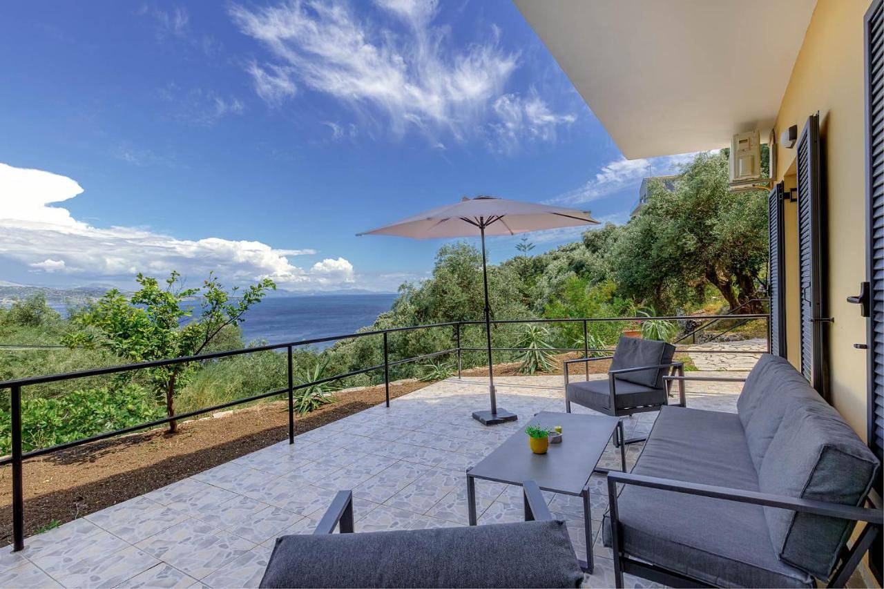 Appartement entier, Apartment with Sea View in Katavolos, Corfou
