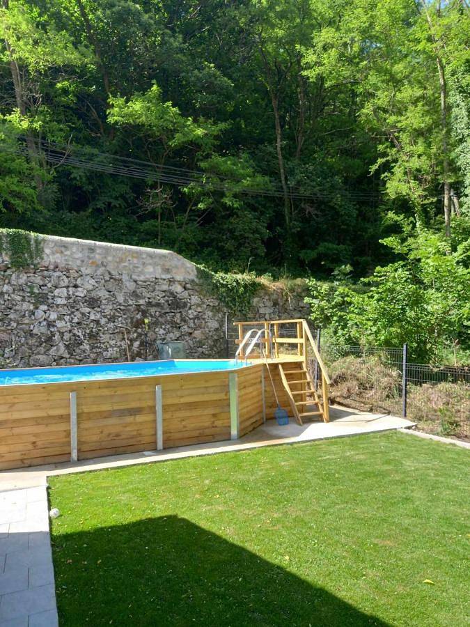 Location de vacances pour 2 personnes, avec piscine ainsi que jardin et vue, adapté aux familles à Valgorge - 3