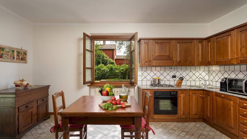 Location de vacances pour 6 personnes, avec jardin et jacuzzi à Montecarlo (Toscane) - 4