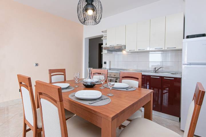Gîte pour 4 personnes, avec vue sur l’océan à Brela - 3