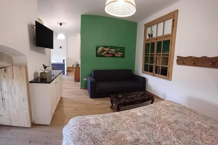 Gîte pour 4 personnes, avec jardin et terrasse à Ornans - 3