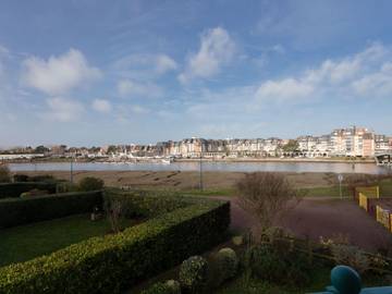 Appartement De Vacances pour 4 Personnes dans Saint-Sauveur-de-la-Mer, Côte Fleurie, Photo 1