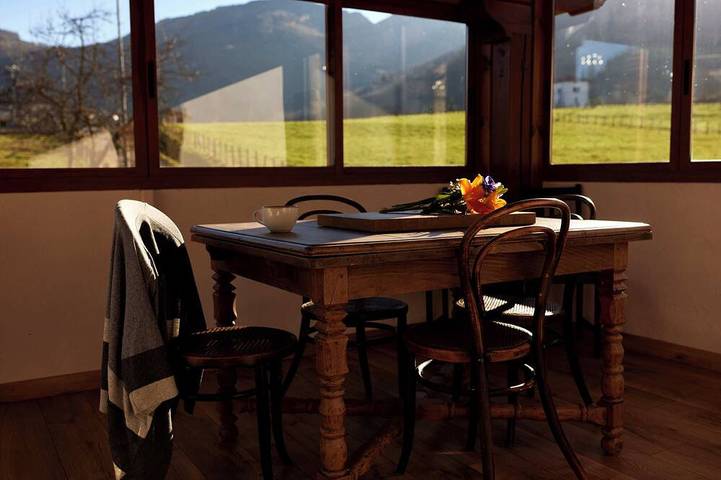 Gîte pour 18 personnes, avec Balcon et Jardin