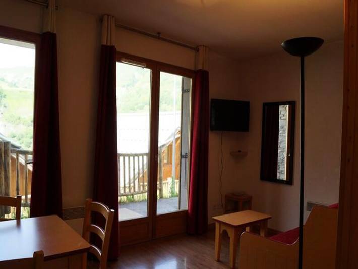 Gîte pour 4 personnes, avec piscine à Saint-Jean-d'Arves - 4