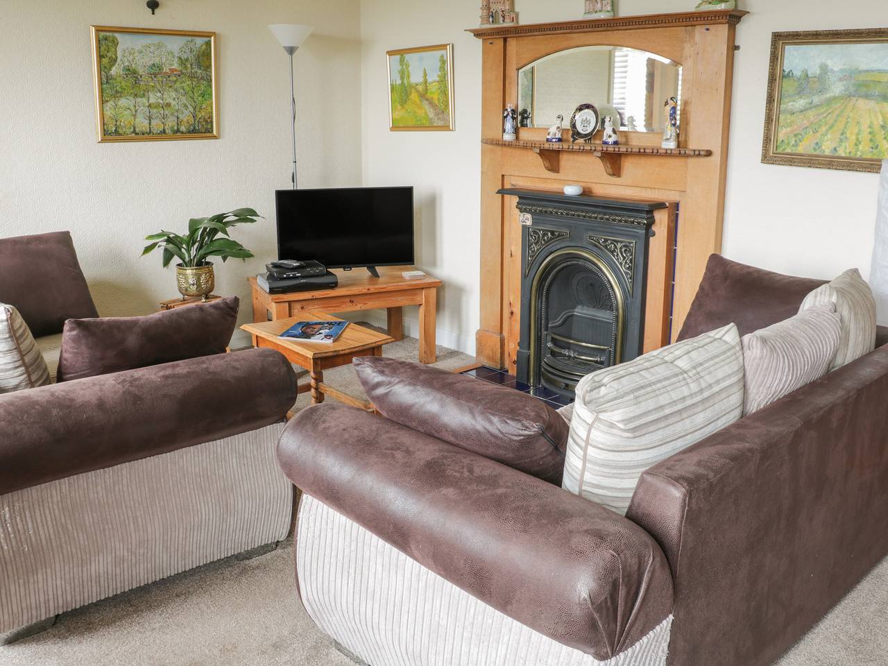 Lower Cross in West Yorkshire