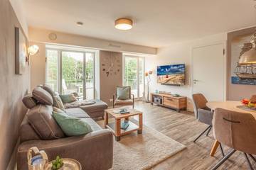 Ferienwohnung für 4 Personen, mit Balkon in Prora