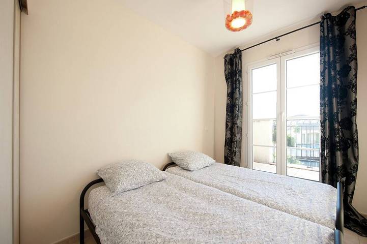 Villa pour 6 personnes, avec balcon et piscine à Aigues-Mortes - 2