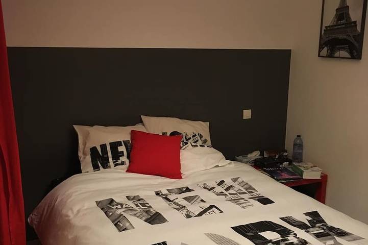 Location de vacances pour 5 personnes, avec terrasse et jardin à Chauvé - 2