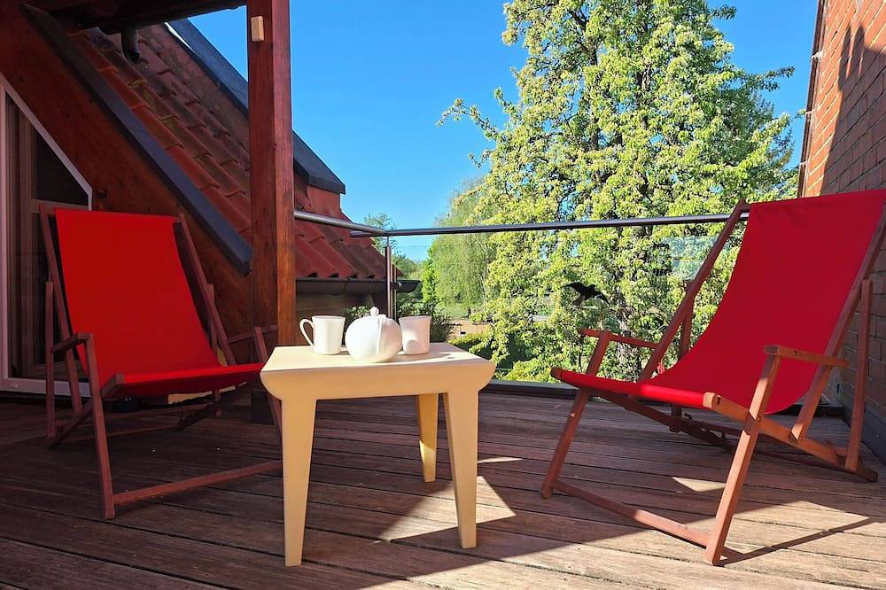 Ganze Wohnung, ***** Design Ferienhaus Kamerun an der Elbe \"Casa Kamerunschaf\" in Damnatz, Elbtalaue