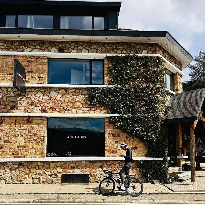 Hôtel pour 2 personnes, avec terrasse dans Petit Coo - 4