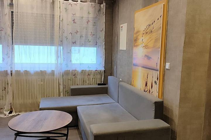 Ferienwohnung für 3 Personen, mit Terrasse und Garten in Butzbach