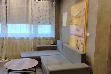 Gîte pour 3 personnes, avec terrasse et jardin dans Langgons