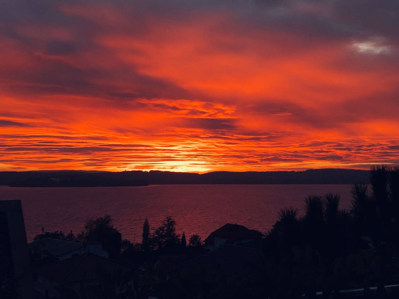 Ganze Wohnung, Gemütliche 78 m² große Wohnung mit Parkplatz in der Nähe von Restaurants und dem Fluss in Unteruhldingen, Uhldingen-Mühlhofen