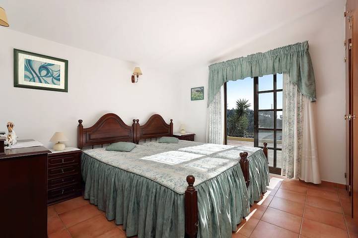 Location de vacances pour 6 personnes, avec balcon et jardin à Monchique - 2