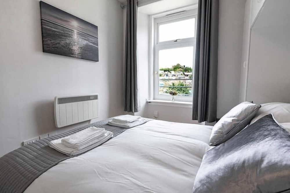 Geheel appartement, ☆ Bright, Modern West-End Apartment ☆ in Dundee, Angus