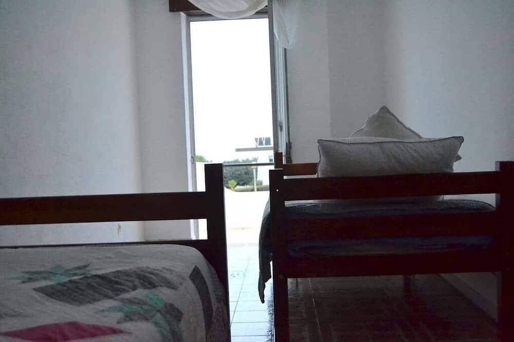 Oceanfront house in Benagil in Benagil, Faro Distrikt