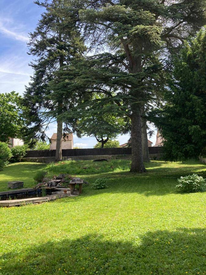 Location de vacances pour 4 personnes, avec jardin et vue à Mellecey - 3