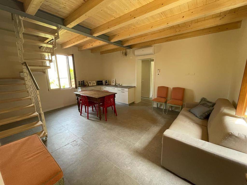 Prestige Sirmione Via Antiche Mura in Sirmione, Gardasee-Berge
