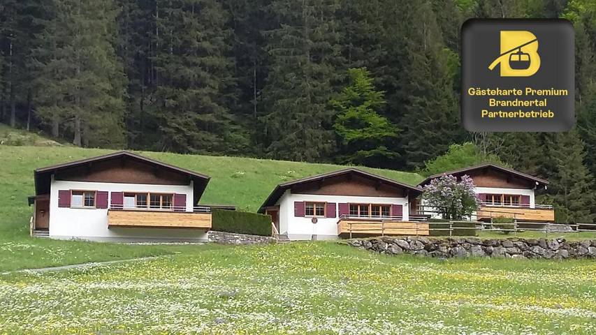 Ferienhaus für 6 Personen, mit Balkon und Terrasse sowie Garten