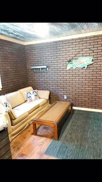 Lake House for 2 Guests in Lake Guntersville, Alabama, Picture 3