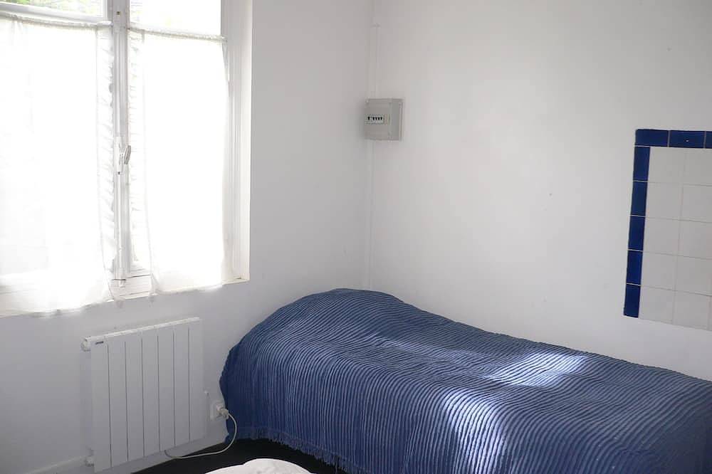 Grande chambre indépendante tout confort in Le Mesnil-Esnard, Région de Rouen