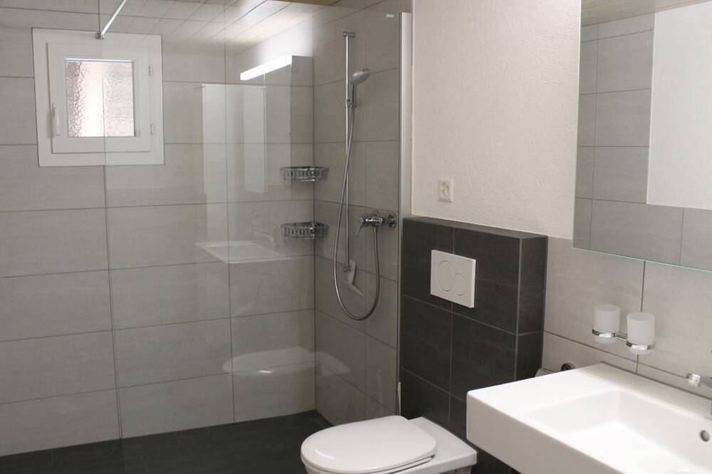 Ganze Wohnung, Leinacherhof in Seeberg, Kanton Bern