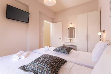 Glamping for 4 People in Corfu, Greece, Photo 4