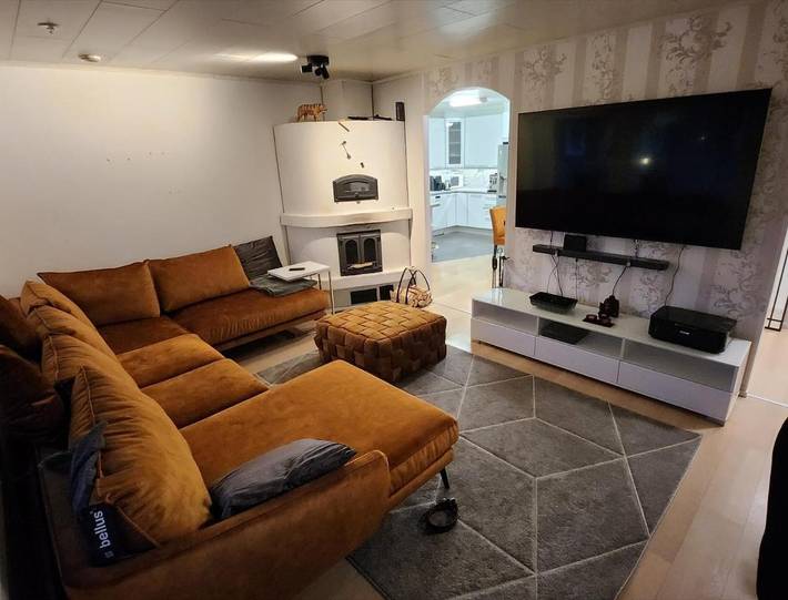 Appartement de vacances pour 8 personnes, avec vue ainsi que jardin et sauna, animaux acceptés