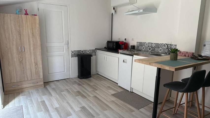 Gîte pour 2 personnes, avec terrasse à Saran - 2