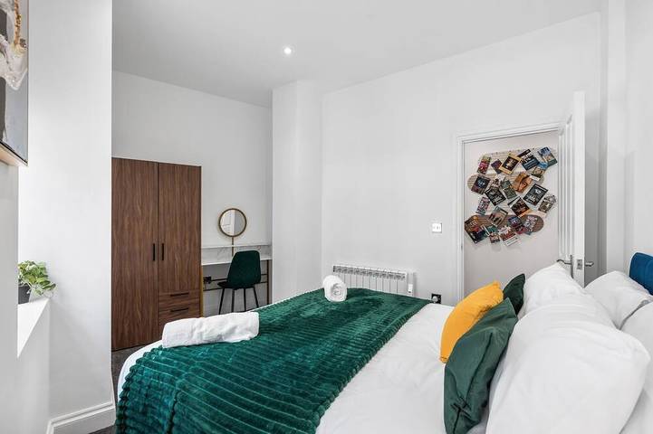 Entire apartment, Guest Favourite | Modern City Centre Home | 2 Bed in Brighton, Sussex