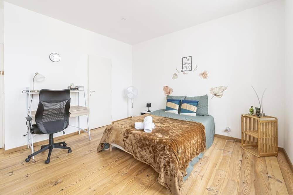 Apartamento entero, In the heart of Pau - Parking included - 4 Suites in Pau (Francia), Béarn