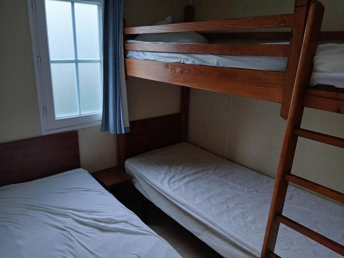 Location de vacances pour 7 personnes, avec piscine et terrasse ainsi que jardin et vue à Novalaise - 4