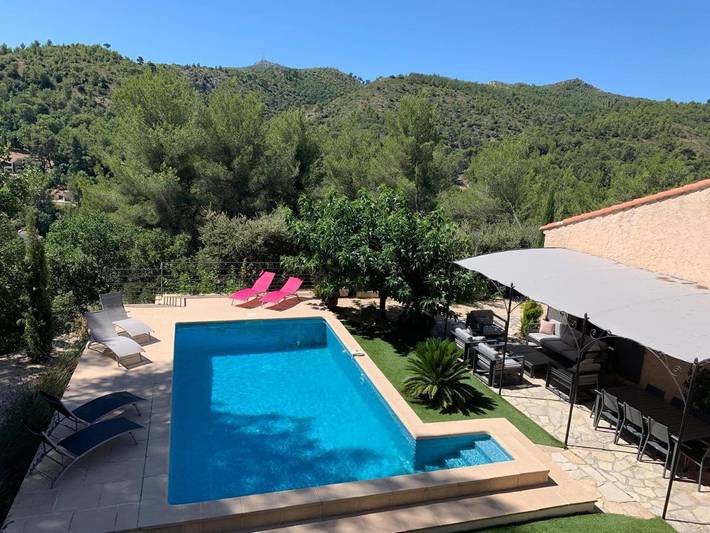 Casa de vacaciones para 8 personas, con vistas además de jardín y piscina, Se admiten mascotas - 1