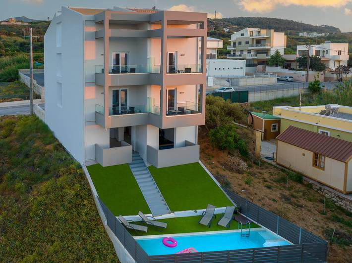 Studio für 2 Personen, mit Balkon und Garten in Rethymnon