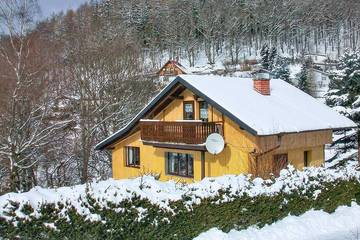 Ferienhaus für 4 Personen, mit Garten in Steinbach-Hallenberg