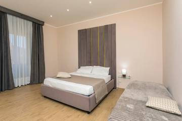 Ferienwohnung für 6 Personen, mit Balkon in Catania