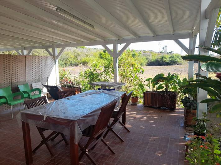 Gîte pour 4 personnes, avec jardin et terrasse à Capesterre-de-Marie-Galante - 2