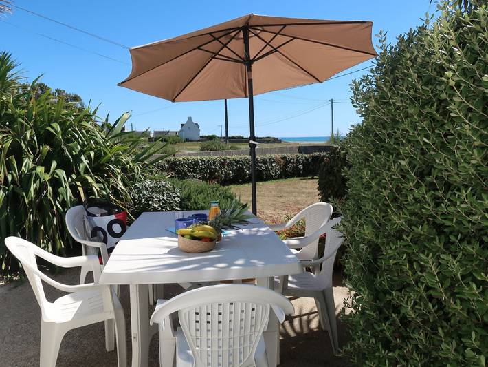 Location de vacances pour 6 personnes, avec Terrasse et Jardin à Plozévet