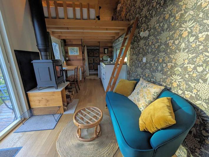 Chalet pour 3 personnes, avec terrasse ainsi que jardin et vue