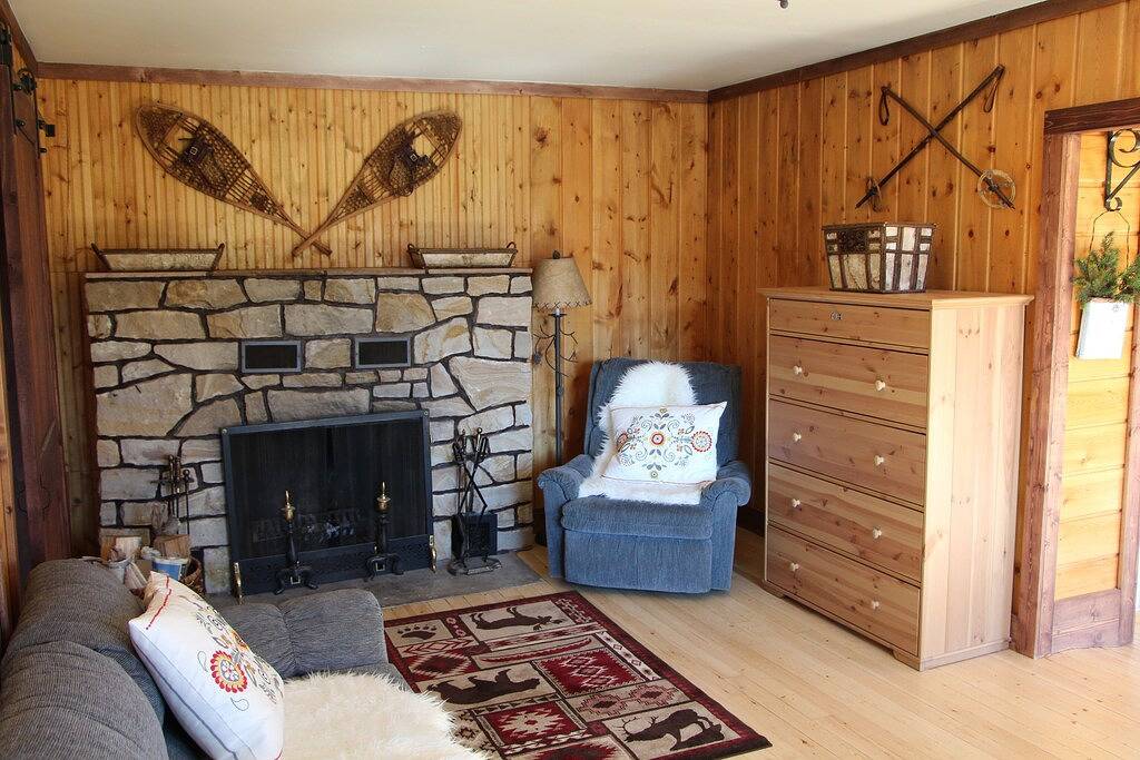 \"Views with a Cabin\" - in the Historic Town of Grand Lake in Grand Lake, Grand County