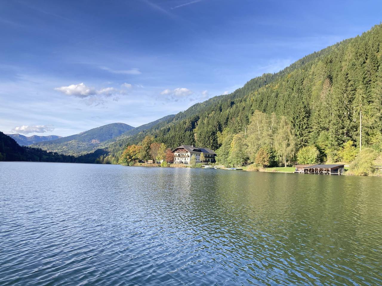 Ganze Ferienwohnung, Wohnung 2 Schlafzimmer 1.Stock Seeblick 12 in Feld am See, Klagenfurt-Villach